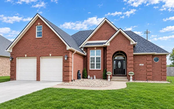 $325,000 | 306 Savannah Drive, Richmond, KY 40475
