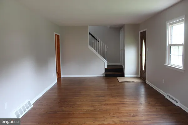 $3,450 | 216 Georgetown Road, Glassboro, NJ 08028