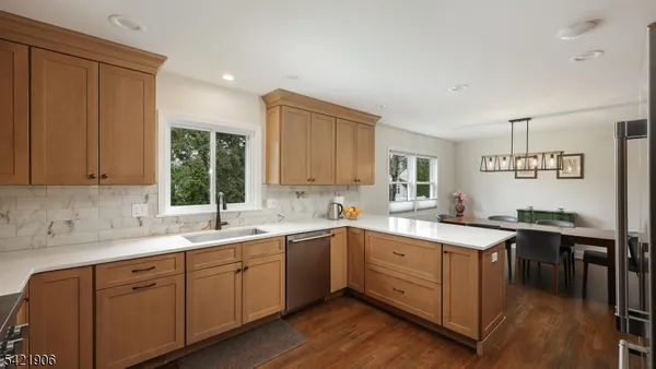 $1,399,000 | 401 Poe Avenue, Westfield, NJ 07090