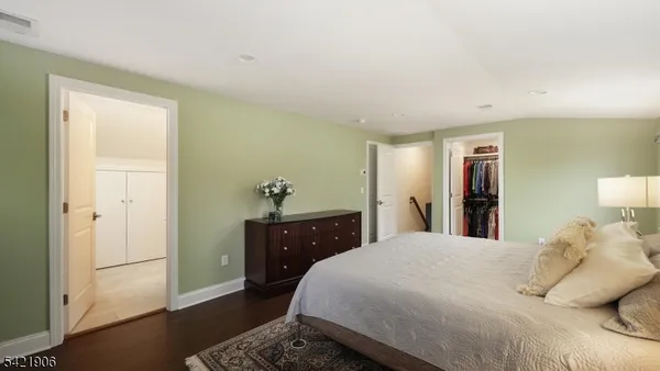 $1,399,000 | 401 Poe Avenue, Westfield, NJ 07090