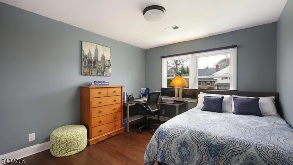 $1,399,000 | 401 Poe Avenue, Westfield, NJ 07090