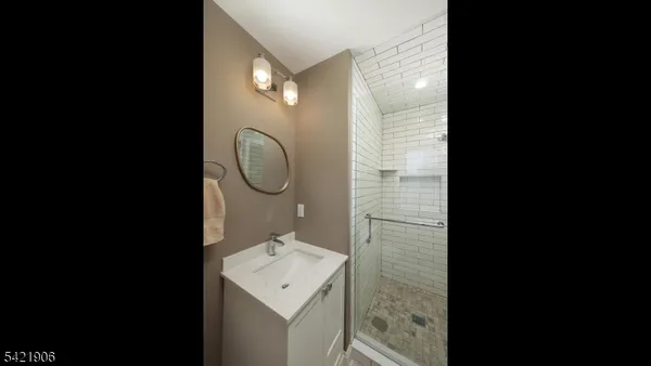$1,399,000 | 401 Poe Avenue, Westfield, NJ 07090