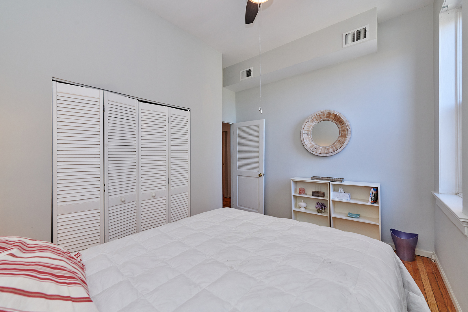 2033 North Racine Avenue, Unit 2D Chicago, IL 60614 - Photo 13 of 24