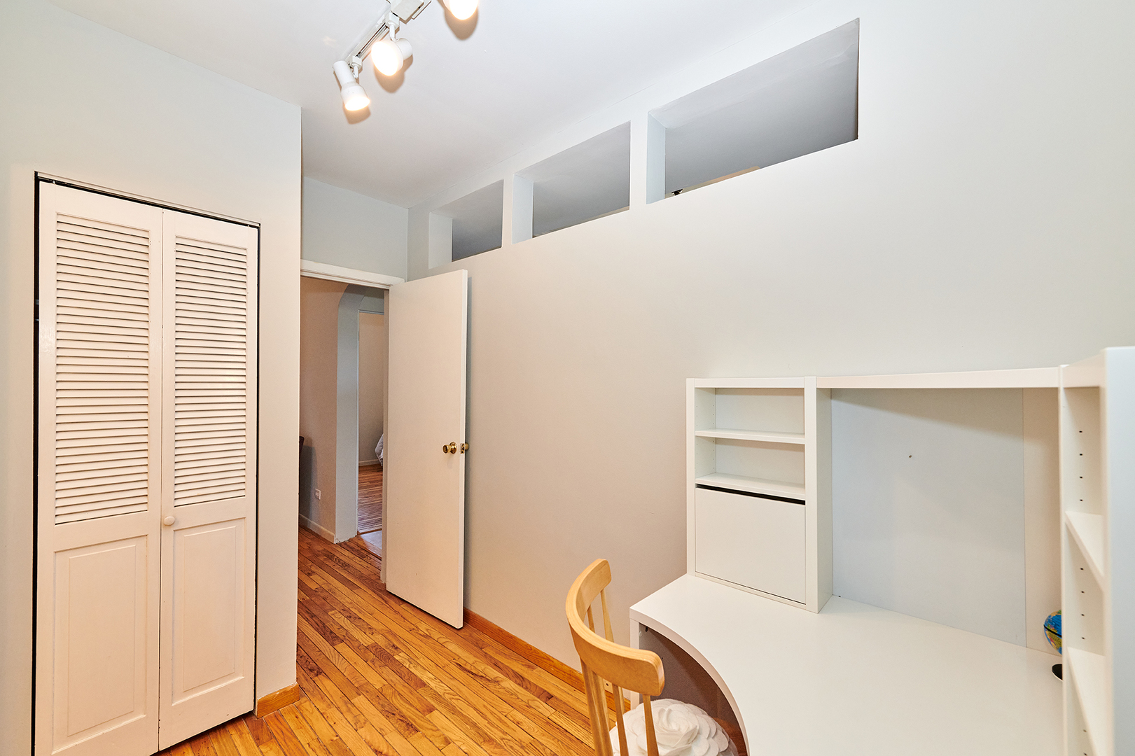 2033 North Racine Avenue, Unit 2D Chicago, IL 60614 - Photo 15 of 24