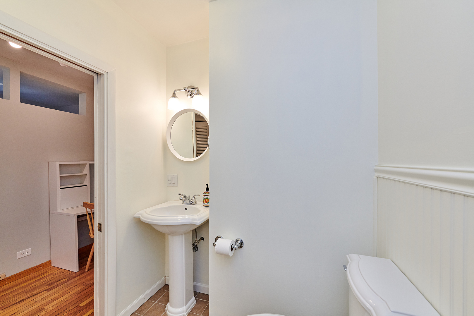 2033 North Racine Avenue, Unit 2D Chicago, IL 60614 - Photo 18 of 24