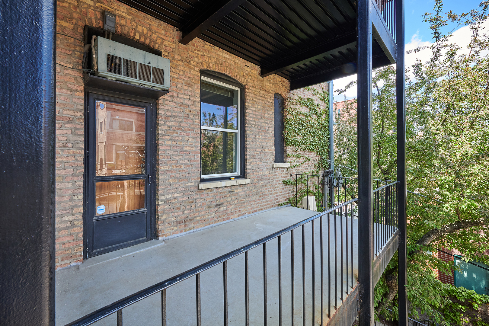 2033 North Racine Avenue, Unit 2D Chicago, IL 60614 - Photo 20 of 24