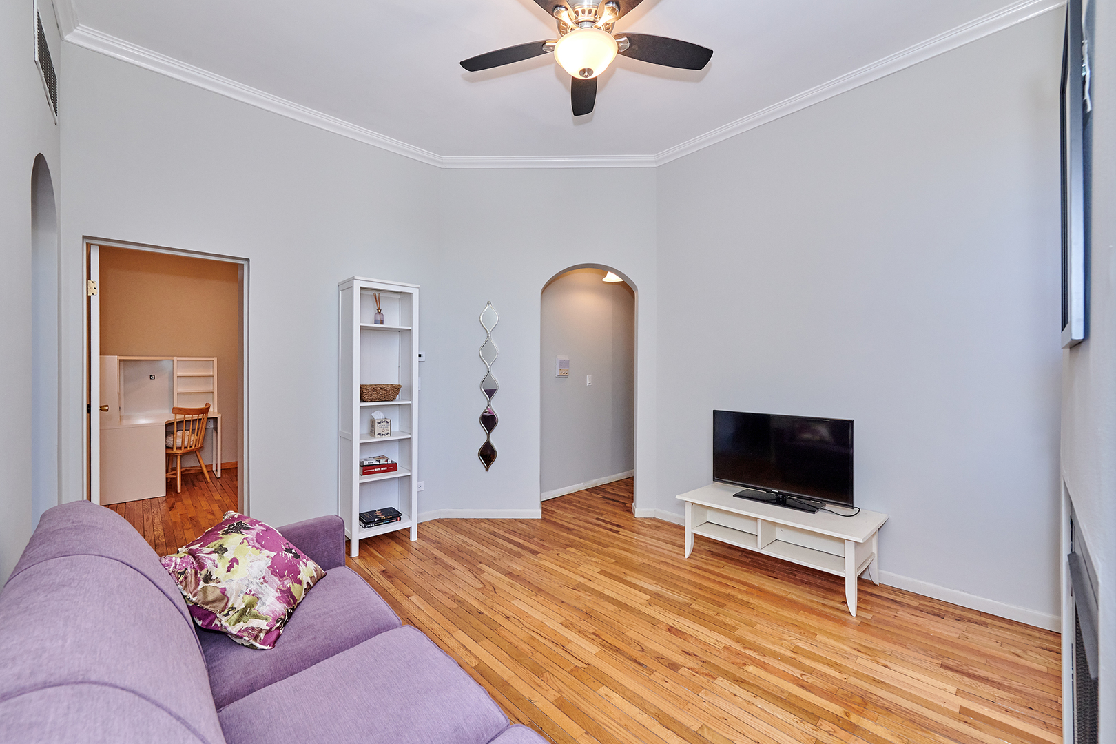 2033 North Racine Avenue, Unit 2D Chicago, IL 60614 - Photo 6 of 24