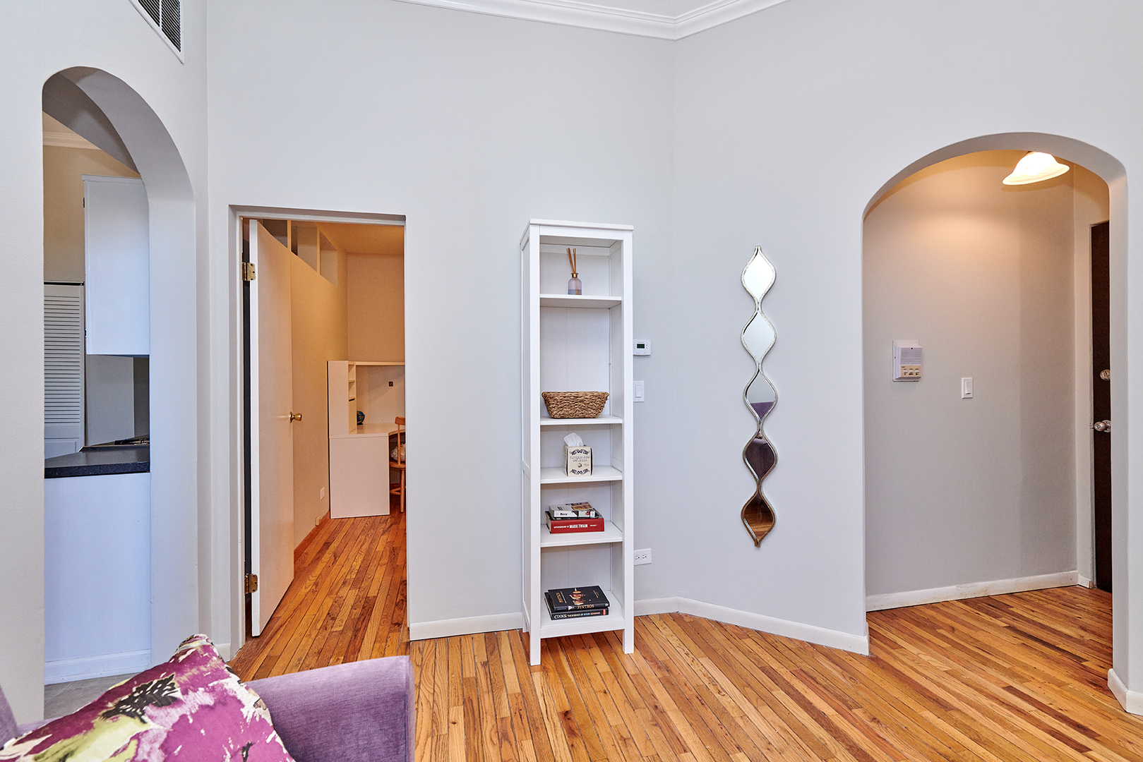 2033 North Racine Avenue, Unit 2D Chicago, IL 60614 - Photo 7 of 24
