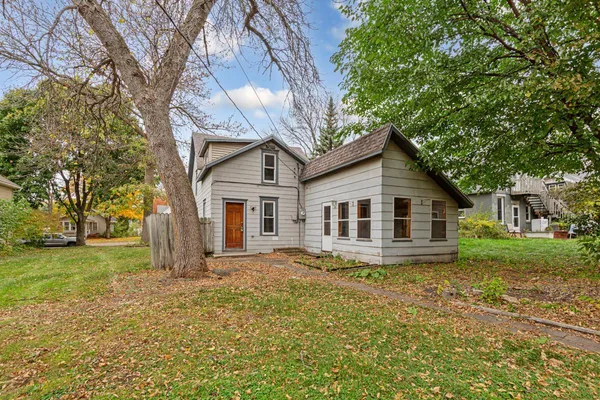 $194,900 | 1519 North 4th Street, Mankato, MN 56001