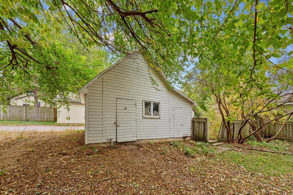 $194,900 | 1519 North 4th Street, Mankato, MN 56001