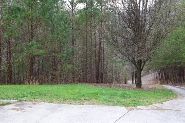 $379,000 | 294 North Woods Lane, Trenton, GA 30752