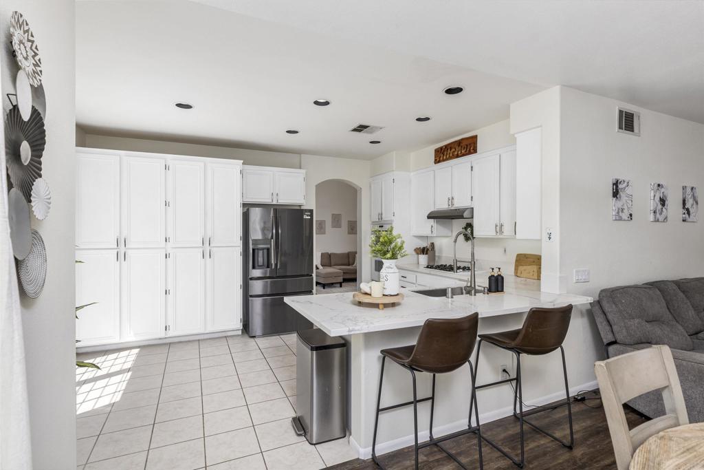 2018 McCloud River Road Chula Vista, CA 91913 - Photo 8 of 41