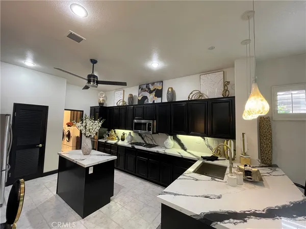 $5,500 | 122 Kavenish Drive, Rancho Mirage, CA 92270