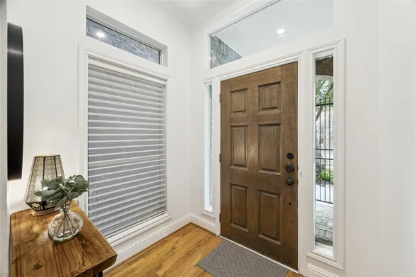 $9,000 | 5346 McCulloch Circle, Houston, TX 77056