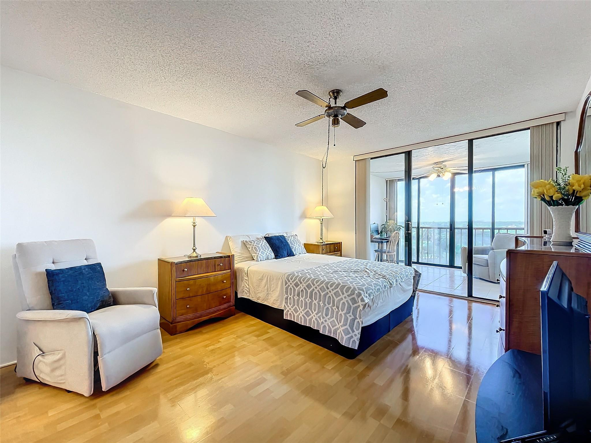 16300 Golf Club Road, Unit 809 Weston, FL 33326 - Photo 8 of 42 Photo 8