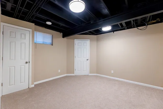 $3,700 | 227 Beaver Creek Drive, Bolingbrook, IL 60490