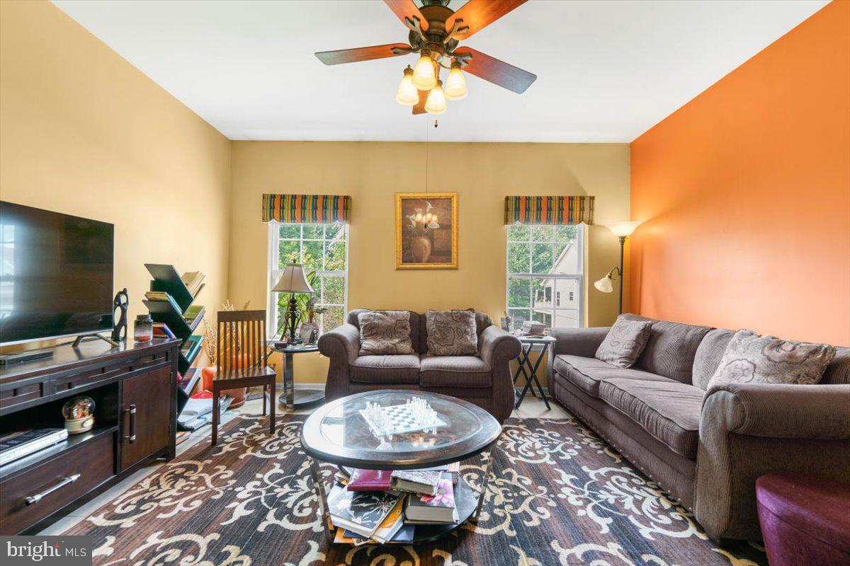 7 Kings Court Marcus Hook, PA 19061 - Photo 18 of 45