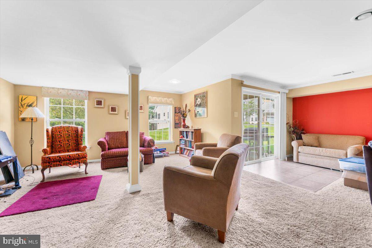 7 Kings Court Marcus Hook, PA 19061 - Photo 30 of 45