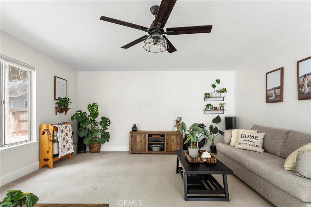 14043 Creston Road Magalia, CA 95954 - Photo 18 of 51 Gallery Image 18
