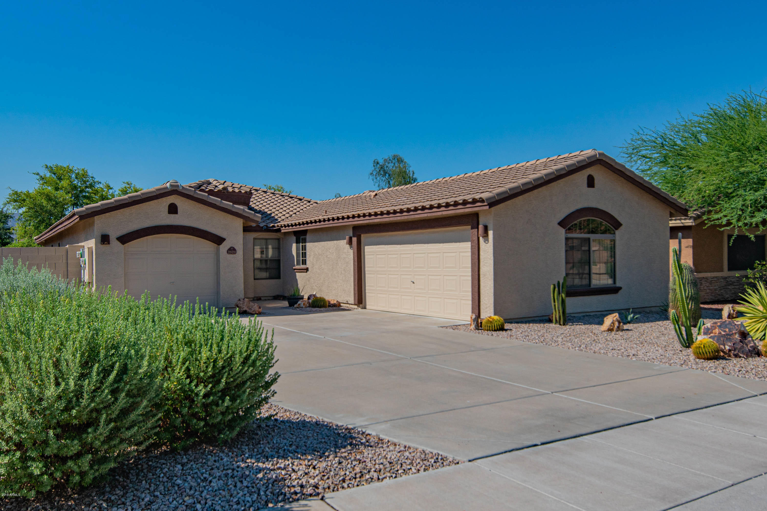 2521 West Darrel Road Phoenix, AZ 85041 - Photo 1 of 28 wer-28