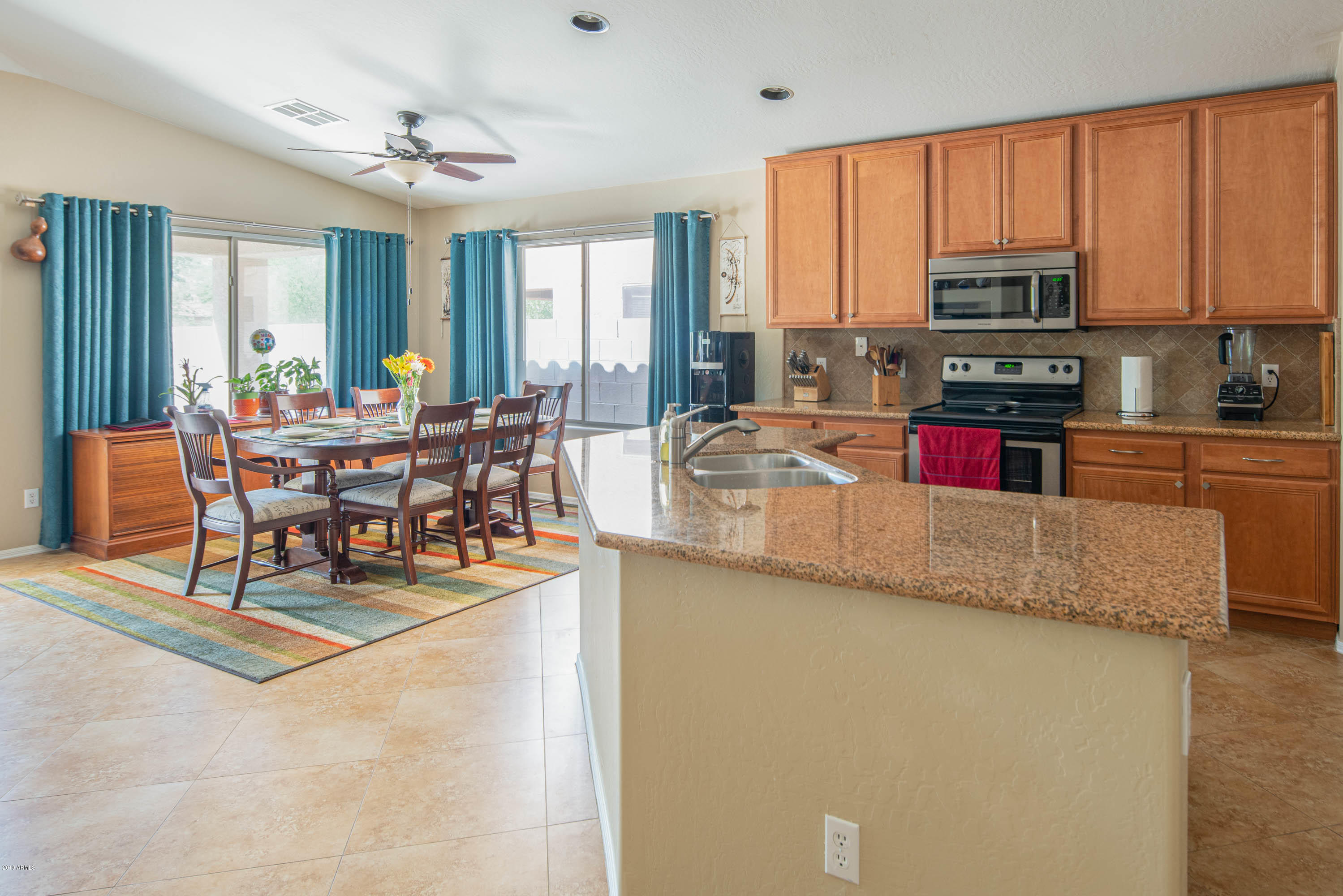 2521 West Darrel Road Phoenix, AZ 85041 - Photo 5 of 28 wer-6