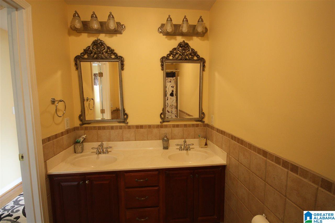3859 South Shades Crest Road Birmingham, AL 35244 - Photo 31 of 45