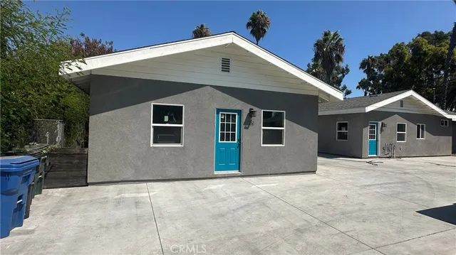 $2,400 | 117 Owens Lane, Pomona, CA 91766