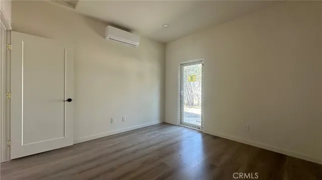 $2,400 | 117 Owens Lane, Pomona, CA 91766