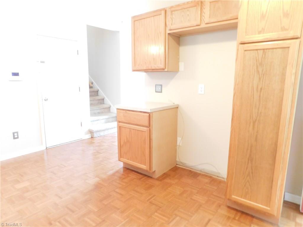231 Oak Ridge Place Mount Airy, NC 27030 - Photo 6 of 26 Gallery Image 6