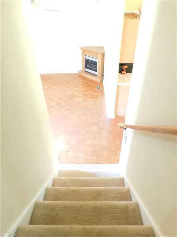 231 Oak Ridge Place Mount Airy, NC 27030 - Photo 10 of 26 Gallery Image 10