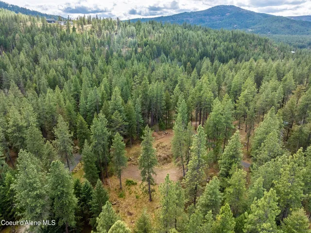 $850,000 | Nka South Mossy Rock Lane, Coeur D'Alene, ID 83814