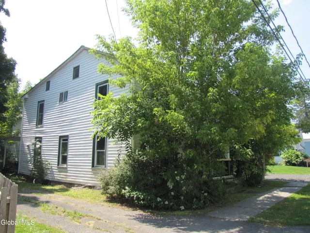 $99,900 | 156 Grand Street, Schoharie, NY 12157