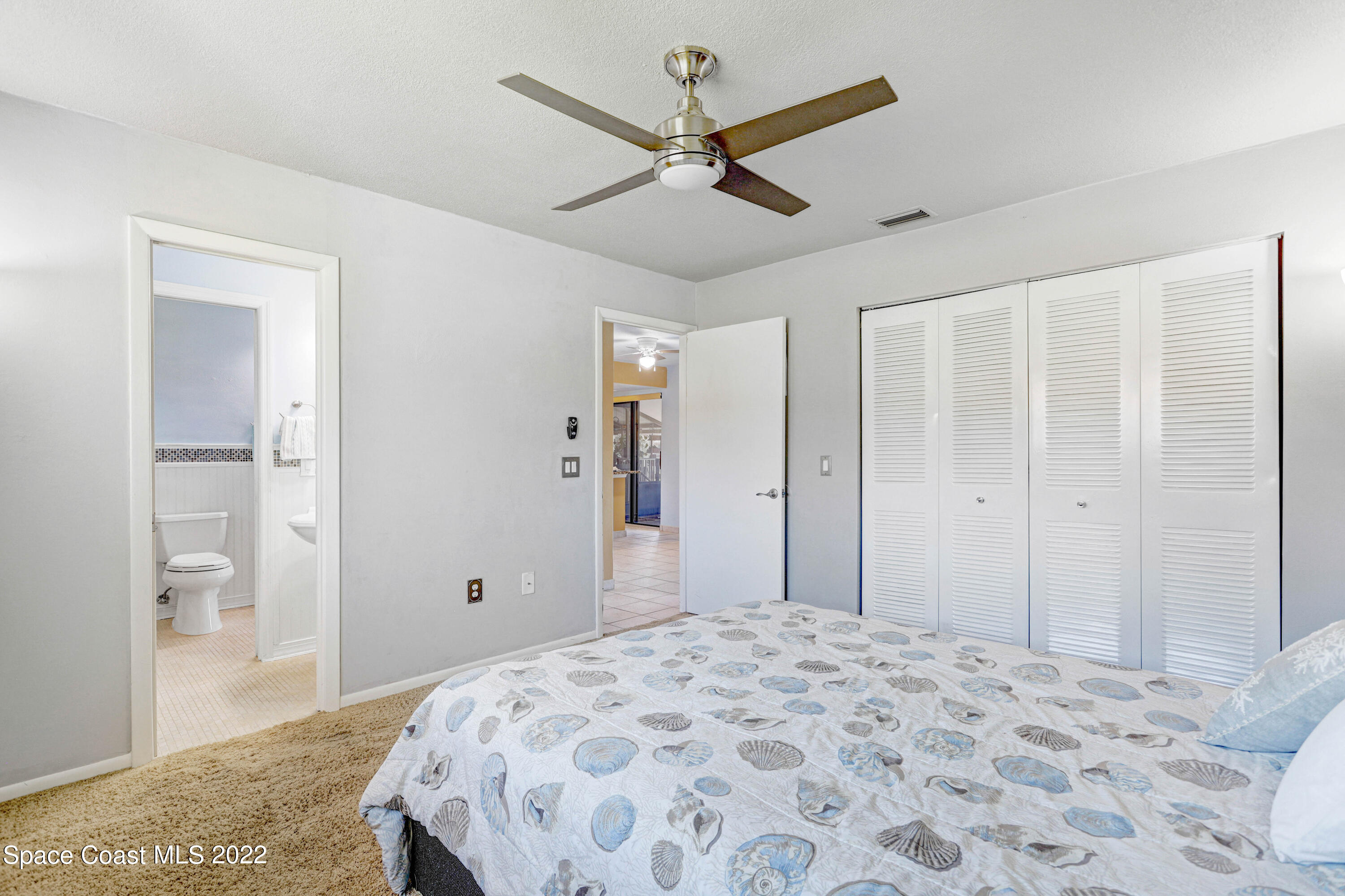 624 Ridge Club Drive, Unit 86 Melbourne, FL 32934 - Photo 12 of 19 Master Bedroom