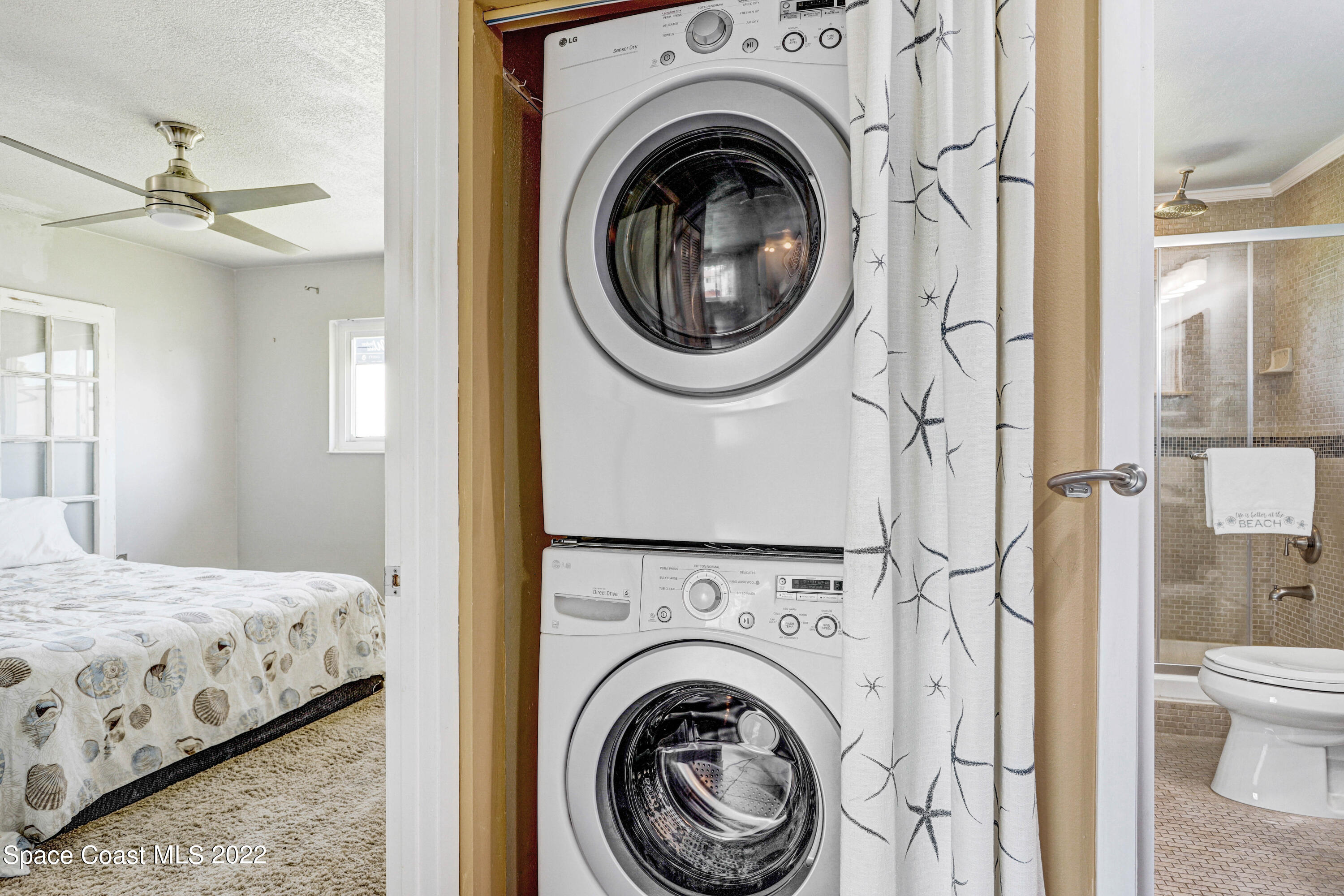624 Ridge Club Drive, Unit 86 Melbourne, FL 32934 - Photo 7 of 19 Indoor Laundry