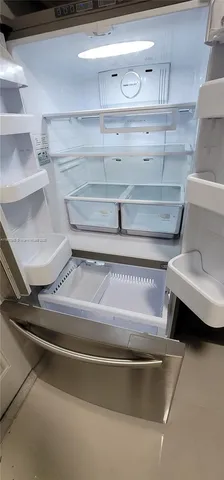 a close view of stove