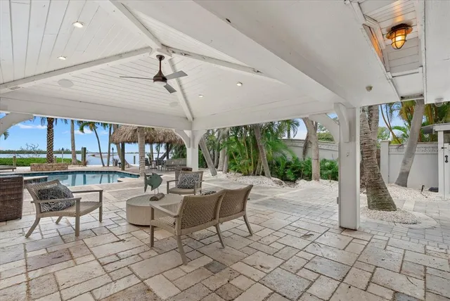 $6,900,000 | 10216 46th Avenue West, Bradenton, FL 34210