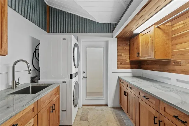 $6,900,000 | 10216 46th Avenue West, Bradenton, FL 34210