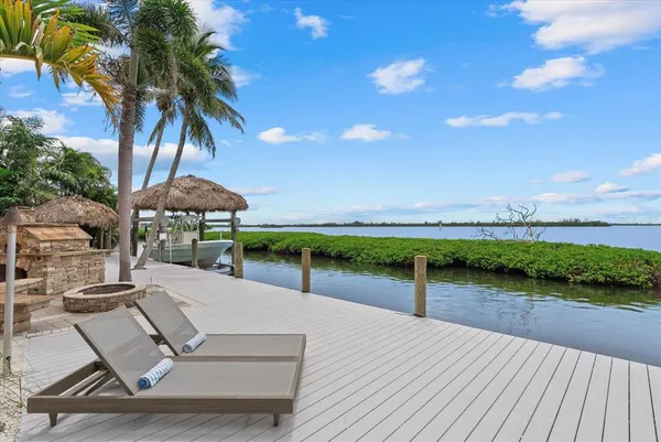 $6,500,000 | 10216 46th Avenue West, Bradenton, FL 34210