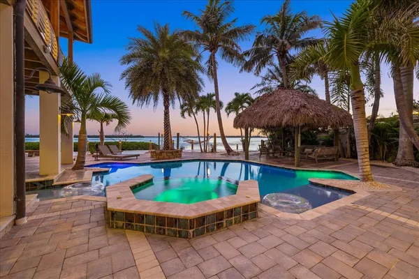 $6,500,000 | 10216 46th Avenue West, Bradenton, FL 34210