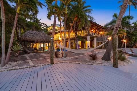 $6,900,000 | 10216 46th Avenue West, Bradenton, FL 34210