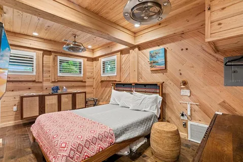 $6,900,000 | 10216 46th Avenue West, Bradenton, FL 34210