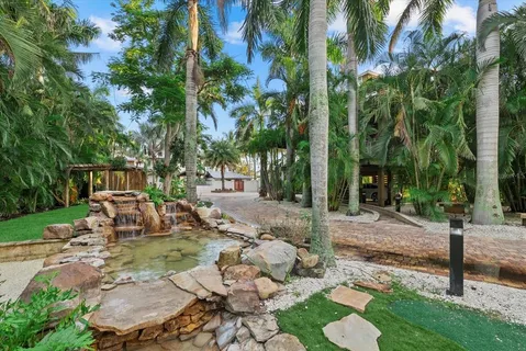 $6,900,000 | 10216 46th Avenue West, Bradenton, FL 34210