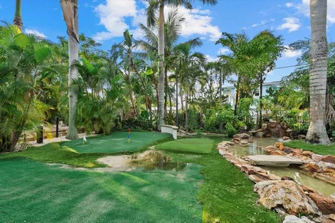 $6,900,000 | 10216 46th Avenue West, Bradenton, FL 34210