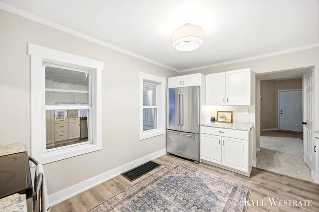 $319,900 | 117 Houseman Avenue Northeast, Grand Rapids, MI 49503