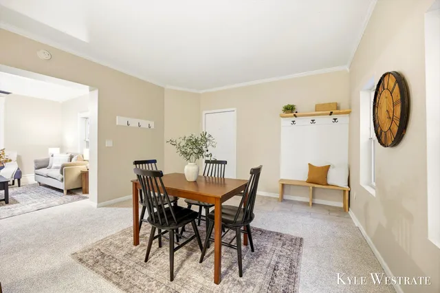 $319,900 | 117 Houseman Avenue Northeast, Grand Rapids, MI 49503