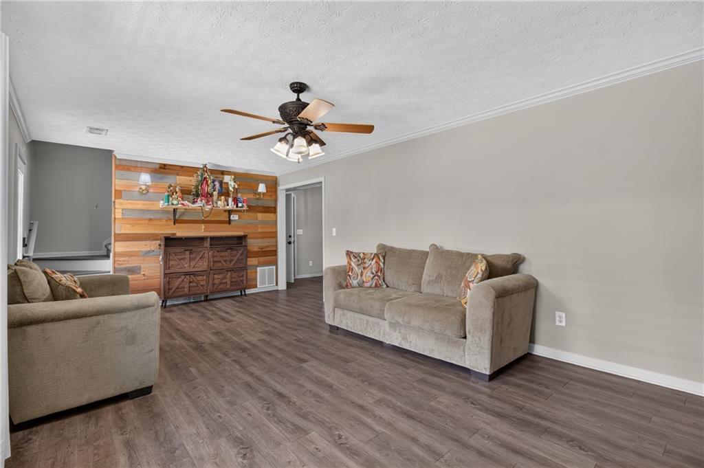 5070 Hudson Road Loganville, GA 30052 - Photo 10 of 49