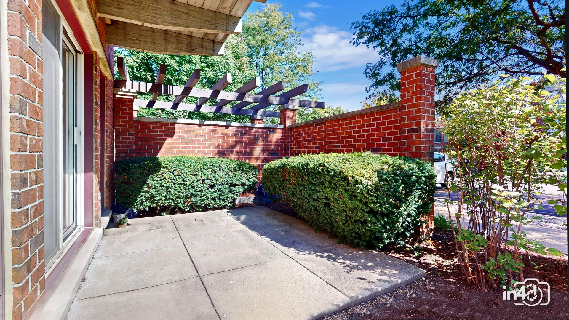411 Kelburn Road, Unit 121 Deerfield, IL 60015 - Photo 18 of 31 Gallery Image 18