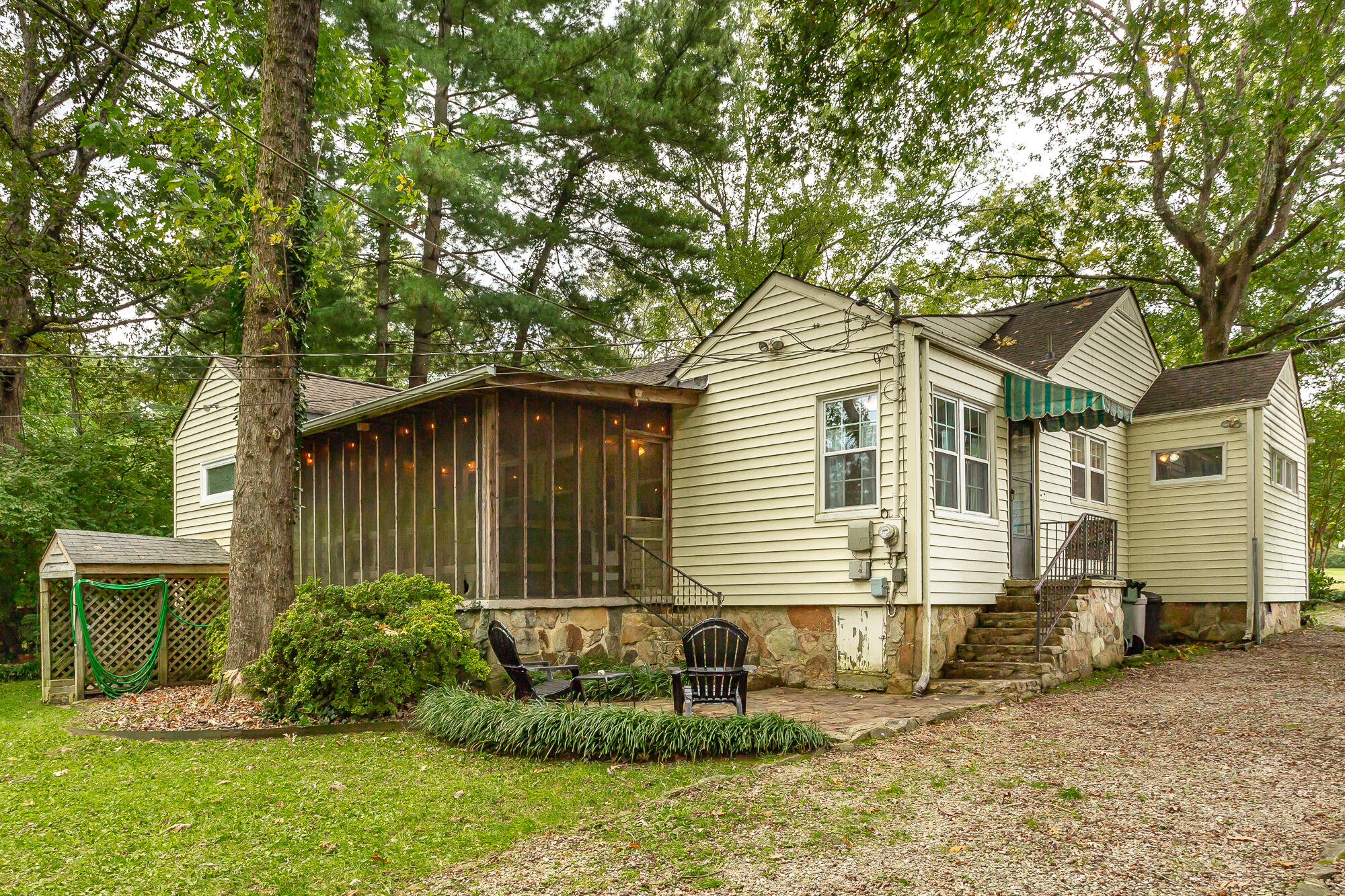 923 Signal Road Signal Mountain, TN 37377 - Photo 2 of 28 Lovely back yard.