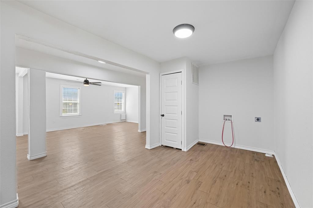 620 South Charles Street Sherman, TX 75090 - Photo 6 of 21