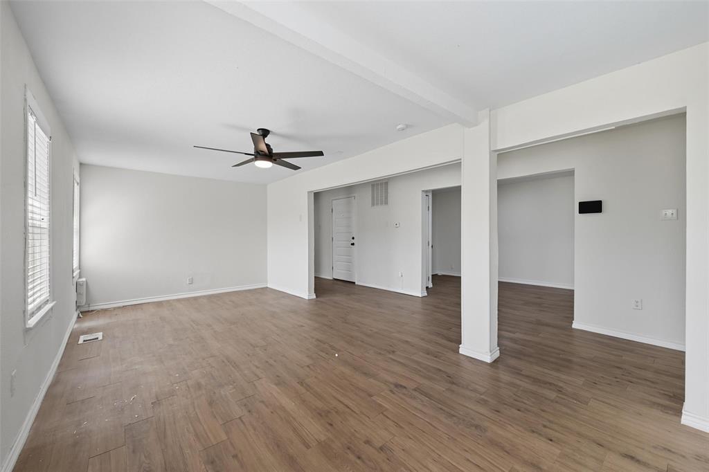 620 South Charles Street Sherman, TX 75090 - Photo 7 of 21